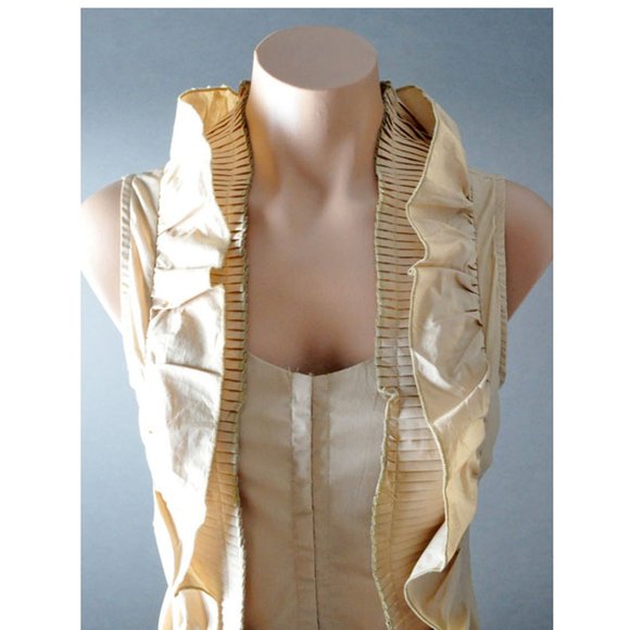 Khaki Beige Steampunk Gothic Tailcoat Evening Ruffle Top Womens Sleeveless Shirt - Picture 4 of 10